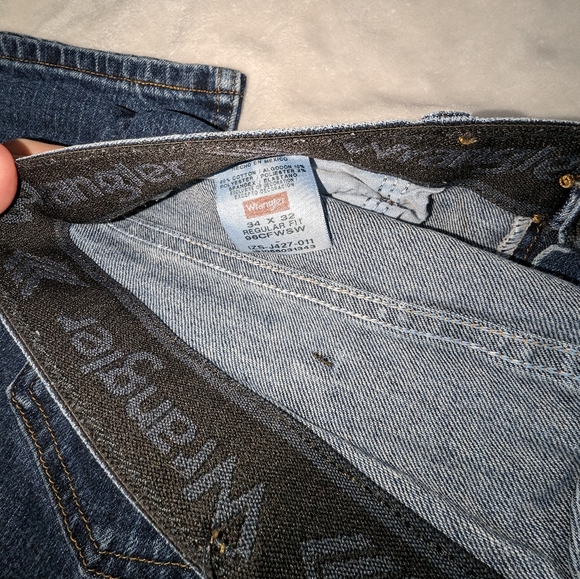 Men's Wrangler Jeans - Picture 4 of 4